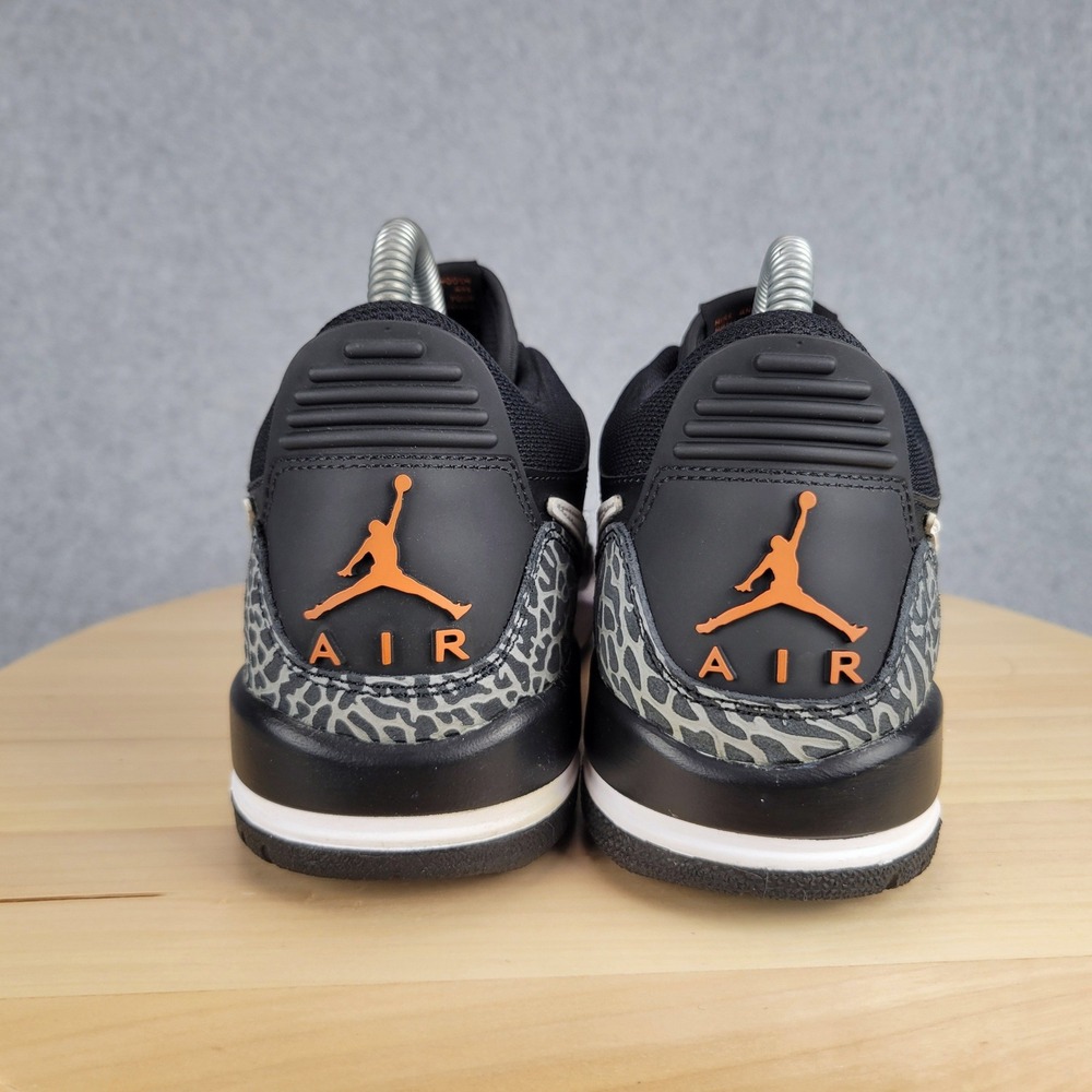 Jordan Legacy 312 Low Kids 5.5Y Black White Starfish Elephant Print CD9054-018 - Picture 5 of 10